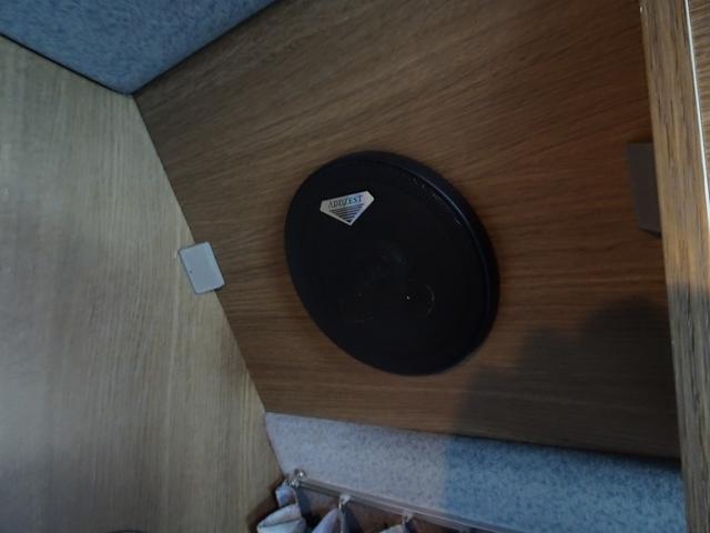 ハイエースバン アクティブテロスII 4WD 3.0DT タイミングベルト交換済 FFヒーター マルチルーム DC冷蔵庫 サイドオーニング キャンピングカー 8ナンバー(30枚目)