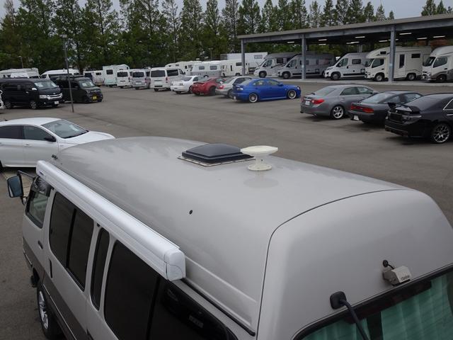 ハイエースバン アクティブテロスII 4WD 3.0DT タイミングベルト交換済 FFヒーター マルチルーム DC冷蔵庫 サイドオーニング キャンピングカー 8ナンバー(58枚目)