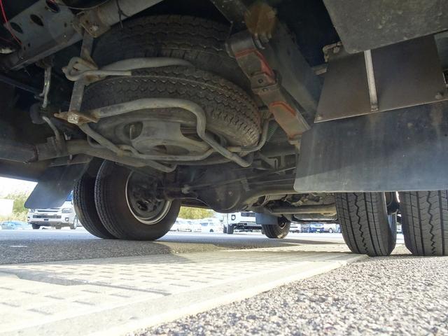 ボンゴトラック 　ＡｔｏＺ　アミティ　リミテッド　４ＷＤ　８ナンバー　キャンピングカー　ウィンドウエアコン　ＦＦヒーター　マックスファン　１５００Ｗインバーター（11枚目）