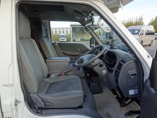 ボンゴトラック 　ＡｔｏＺ　アミティ　リミテッド　４ＷＤ　８ナンバー　キャンピングカー　ウィンドウエアコン　ＦＦヒーター　マックスファン　１５００Ｗインバーター（29枚目）