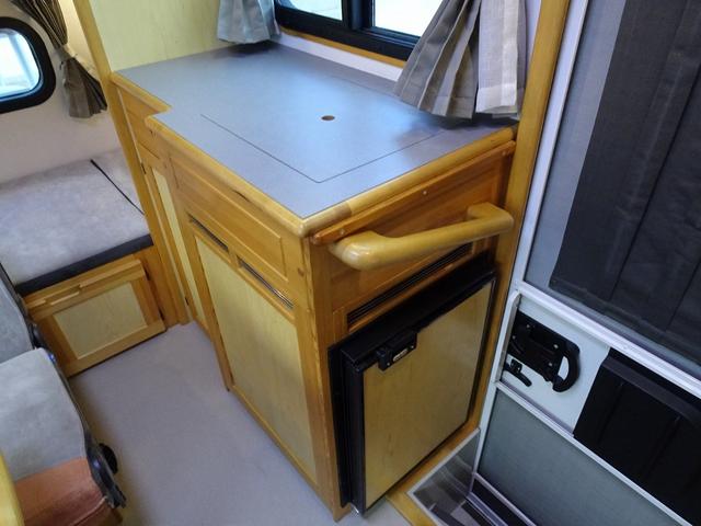 ボンゴトラック 　ＡｔｏＺ　アミティ　リミテッド　４ＷＤ　８ナンバー　キャンピングカー　ウィンドウエアコン　ＦＦヒーター　マックスファン　１５００Ｗインバーター（59枚目）