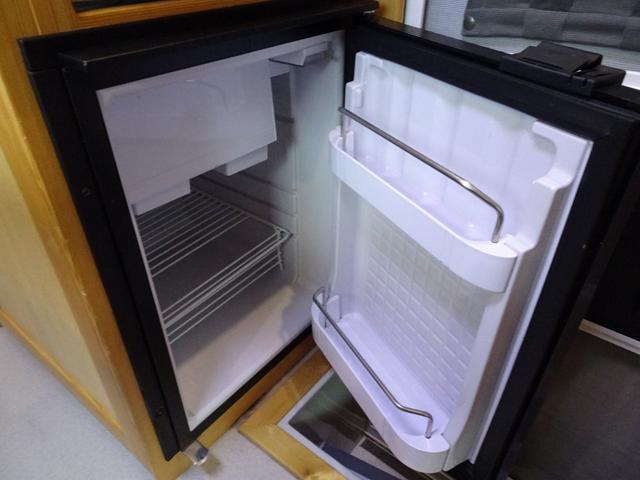 ボンゴトラック 　ＡｔｏＺ　アミティ　リミテッド　４ＷＤ　８ナンバー　キャンピングカー　ウィンドウエアコン　ＦＦヒーター　マックスファン　１５００Ｗインバーター（60枚目）