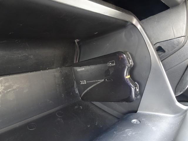 ハイエースワゴン かーいんてりあ高橋 リラックスワゴン 4WD 3ナンバー キャンピングカー FFヒーター ツインサブ 1500Wインバーター スタッドレスタイヤ付き(32枚目)