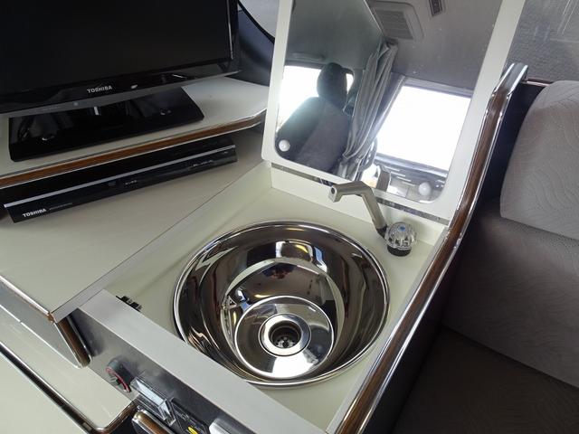 ハイエースワゴン かーいんてりあ高橋 リラックスワゴン 4WD 3ナンバー キャンピングカー FFヒーター ツインサブ 1500Wインバーター スタッドレスタイヤ付き(43枚目)