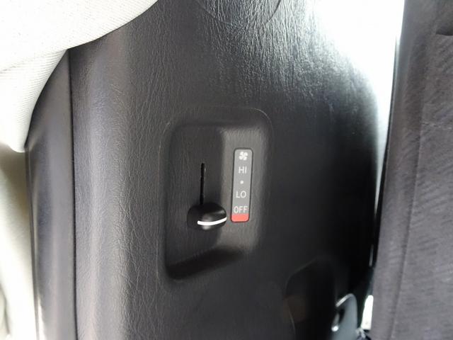 ハイエースワゴン かーいんてりあ高橋 リラックスワゴン 4WD 3ナンバー キャンピングカー FFヒーター ツインサブ 1500Wインバーター スタッドレスタイヤ付き(49枚目)