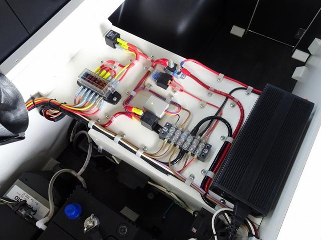 ハイエースワゴン かーいんてりあ高橋 リラックスワゴン 4WD 3ナンバー キャンピングカー FFヒーター ツインサブ 1500Wインバーター スタッドレスタイヤ付き(54枚目)