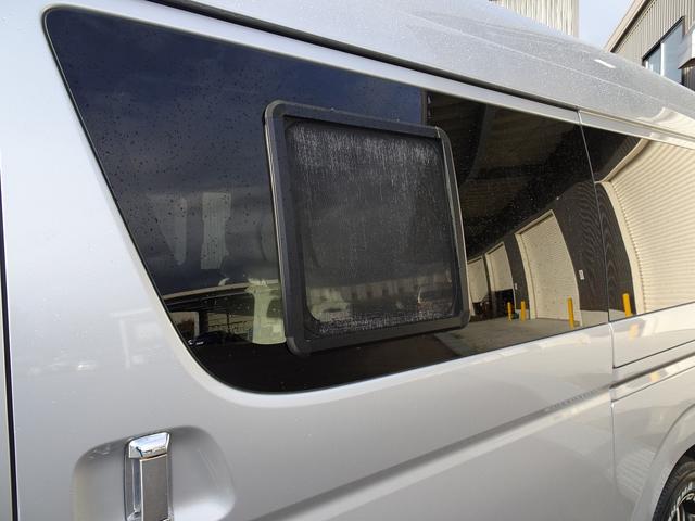 ハイエースバン 　リンエイ　バカンチェス　ライルリッツ　３．０ＤＴ　４ＷＤ　ＦＦヒーター　リアヒーター　リアクーラー　８ナンバー　キャンピングカー（4枚目）