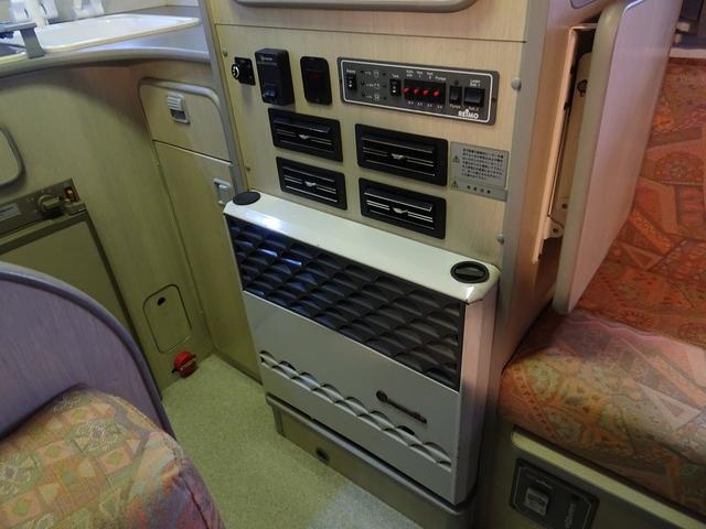 デリカトラック 　バンテック　ＪＢ５００　５ＭＴ　４ＷＤ　ＮＯｘ・ＰＭ不適合　ＦＦヒーター　温水ボイラー　サイドオーニング　８ナンバー　キャンピングカー（38枚目）