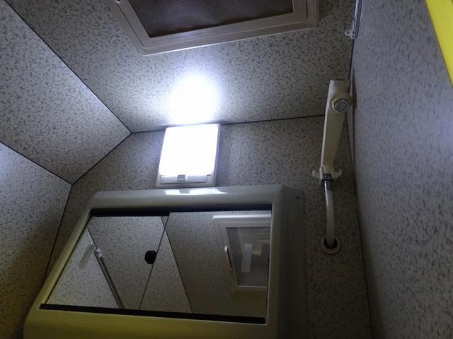 デリカトラック 　バンテック　ＪＢ５００　５ＭＴ　４ＷＤ　ＮＯｘ・ＰＭ不適合　ＦＦヒーター　温水ボイラー　サイドオーニング　８ナンバー　キャンピングカー（44枚目）