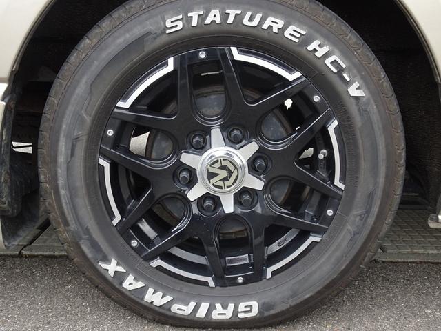 ハイエースバン 　レクビィ　ファイブスター　４ＷＤ　ＦＦヒーター　ツインサブ　１５００Ｗインバーター　走行充電　外部充電　電子レンジ（12枚目）