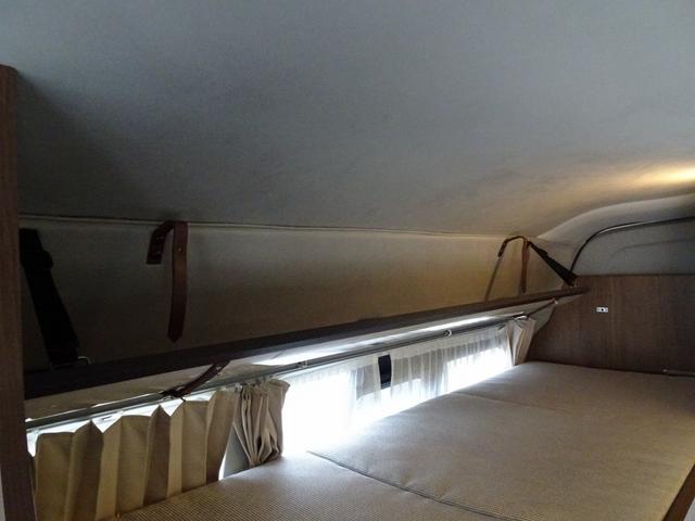 ハイエースバン 　レクビィ　ファイブスター　４ＷＤ　ＦＦヒーター　ツインサブ　１５００Ｗインバーター　走行充電　外部充電　電子レンジ（52枚目）