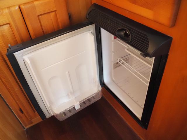 カムロード 　ナッツＲＶ　クレソンＲＥ　家庭用エアコン　ＦＦヒーター　サイドオーニング　１５００Ｗインバーター　キャンピングカー　８ナンバー（48枚目）