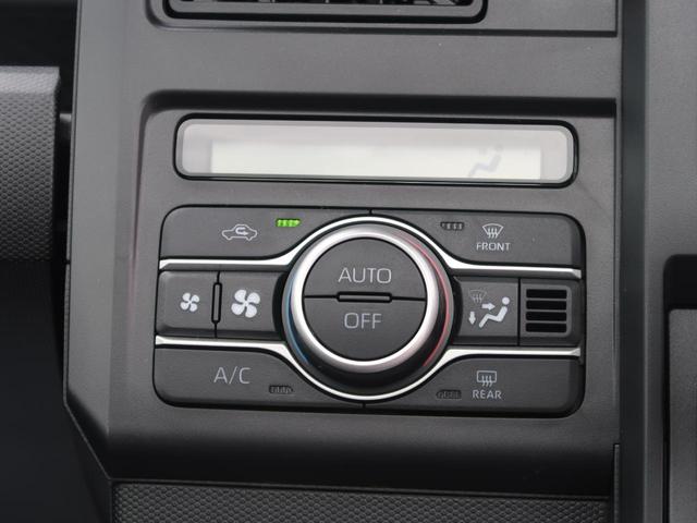 X 届出済未使用車 禁煙車 衝突軽減装置 ガラスルーフ スマートキー オートハイビーム LEDヘッド コーナーセンサー アイドリングストップ オートエアコン ステアリングリモコン(5枚目)