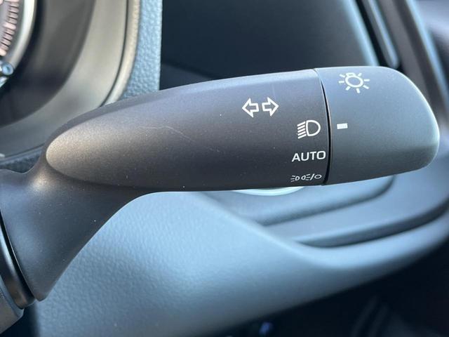 X 登録済未使用車 現行型 セーフティセンス レーダークルーズ クリアランスソナー 7人乗り LEDヘッドライト スマートキー アイドリングストップ 電動格納ミラー デュアルエアコン 横滑り防止装置(24枚目)