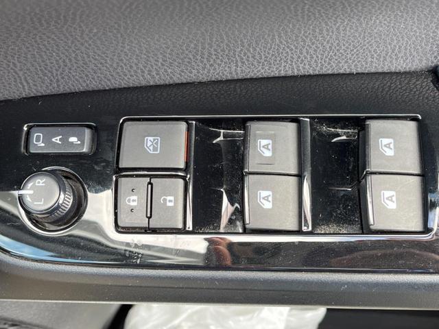 Sセーフティプラス 禁煙車 純正SDナビ バックカメラ ETC セーフティセンス 車線逸脱警報 先行車発進通知 Bluetooth再生 LEDヘッド LEDフォグ スマートキー 盗難防止装置 オートクルーズ(22枚目)