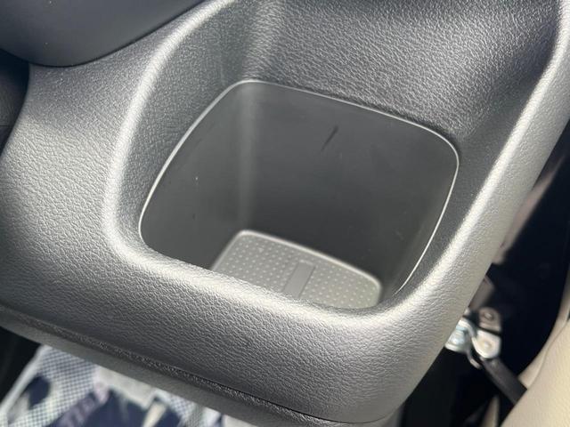 S 届出済未使用車 エマージェンシーブレーキ 現行型 禁煙車 キーレスエントリー レーンアシスト 電動格納ミラー マニュアルエアコン プライバシーガラス ヘッドライトレベライザー アイドリングストップ(40枚目)