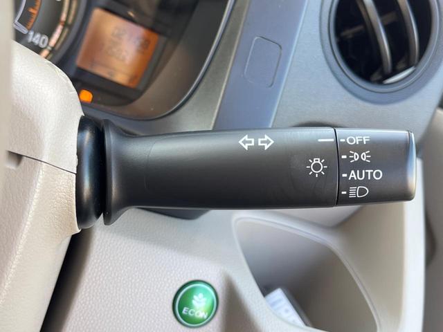 G・ターボパッケージ 純正SDナビ シティブレーキ 禁煙車 スマートキー オートライト バックカメラ オートエアコン Bluetooth再生 ETC HIDヘッドライト 純正アルミホイール アイドリングストップ(23枚目)