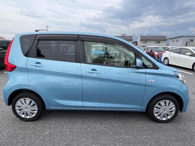 J 禁煙車 エマージェンシーブレーキ キーレスエントリー プライバシーガラス アイドリングストップ ベンチシート 電動格納ミラー 盗難防止装置 ベンチシート(41枚目)