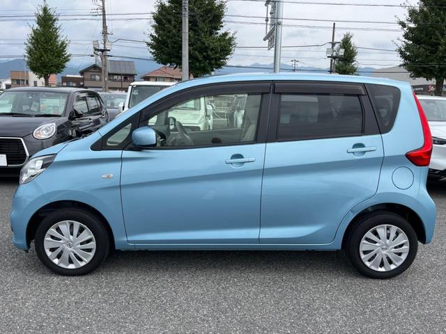 J 禁煙車 エマージェンシーブレーキ キーレスエントリー プライバシーガラス アイドリングストップ ベンチシート 電動格納ミラー 盗難防止装置 ベンチシート(42枚目)