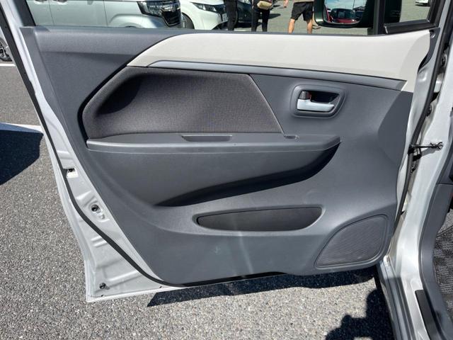 FZ 禁煙車 衝突警報装置 メモリーナビ バックカメラ Bluetooth接続 スマートキー プライバシーガラス オートエアコン シートヒーター 純正14インチアルミ 盗難防止装置 アイドリングストップ(27枚目)
