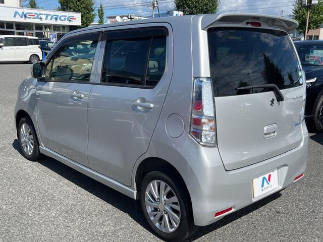 FZ 禁煙車 衝突警報装置 メモリーナビ バックカメラ Bluetooth接続 スマートキー プライバシーガラス オートエアコン シートヒーター 純正14インチアルミ 盗難防止装置 アイドリングストップ(44枚目)