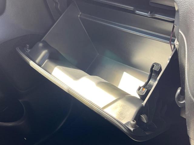 ターボ 両側電動ドア デュアルカメラブレーキ 禁煙車 メモリーナビ バックカメラ Bluetooth接続 ETC 純正15インチアルミ HIDヘッド LEDフォグ レーンアシスト クルコン スマートキー(38枚目)