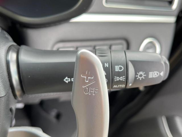 P マルチアラウンドビュー 両側電動ドア メモリーナビ 衝突軽減装置 禁煙車 レーダークルーズ スマートキー LEDヘッド Bluetooth再生 純正18インチアルミ ETC オートハイビーム(23枚目)