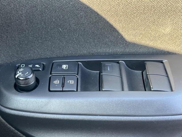 G セーフティセンス 禁煙車 純正ディスプレイオーディオ ナビキット付 バックモニター LEDヘッド スマートキー クリアランスソナー Bluetooth再生 レーンアシスト オートハイビーム ETC(38枚目)