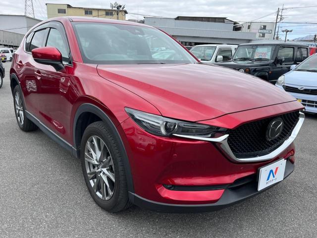 ＣＸ－５ ＸＤ　エクスクルーシブモード　禁煙車　ターボ　メーカーナビ　全周囲カメラ　レーダークルーズコントロール　フルセグＴＶ　Ｂｌｕｅｔｏｏｔｈ再生　ＥＴＣ　パワーシート　シートヒーター　ＬＥＤヘッドライト　クリアランスソナー（17枚目）