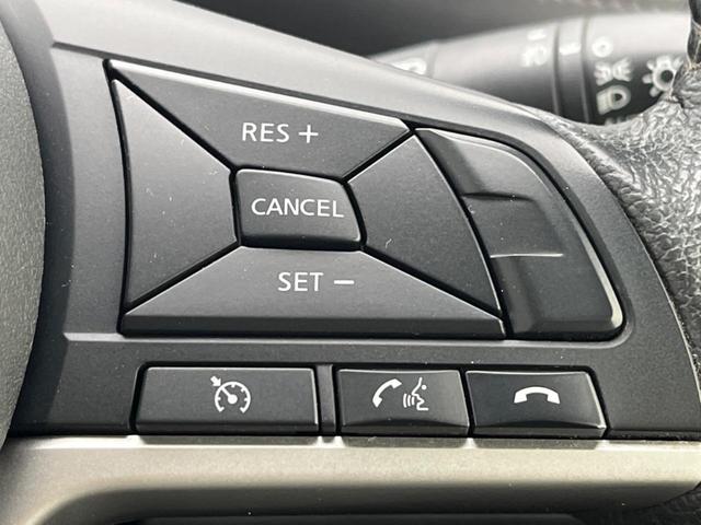 セレナ ハイウェイスターＶ　両側電動スライド　１０型ＳＤナビ　全周囲カメラ　エマージェンシーブレーキ　コーナーセンサー　スマートキー　ＬＥＤヘッド　ＥＴＣ　クルコン　オートライト　オートエアコン　純正１６インチアルミ　禁煙車（59枚目）