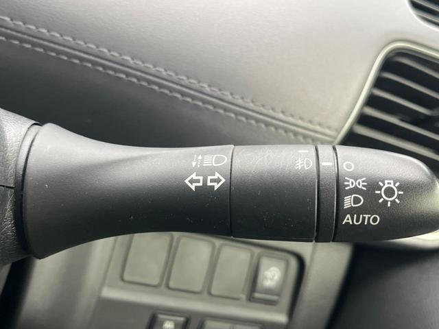 セレナ ハイウェイスターＶ　両側電動スライド　１０型ＳＤナビ　全周囲カメラ　エマージェンシーブレーキ　コーナーセンサー　スマートキー　ＬＥＤヘッド　ＥＴＣ　クルコン　オートライト　オートエアコン　純正１６インチアルミ　禁煙車（61枚目）