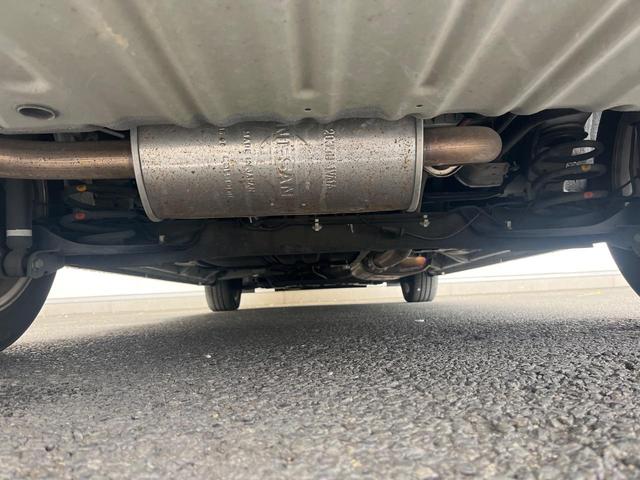 セレナ ハイウェイスター Vセレ+セーフティII SHV 純正ナビ 衝突被害軽減装置 全方位カメラ 両側電動スライドドア 後席モニター 禁煙車 ドラレコ コーナーセンサー スマートキー LEDヘッド ビルトインETC クルコン 車線逸脱警報 オートライト(20枚目)