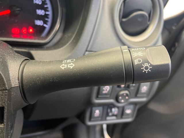 ノート X 純正ナビ 全周囲カメラ 衝突被害軽減システム 禁煙車 フルセグTV Bluetooth ドラレコ コーナーセンサー スマートキー 車線逸脱警報 オートライト オートエアコン(25枚目)