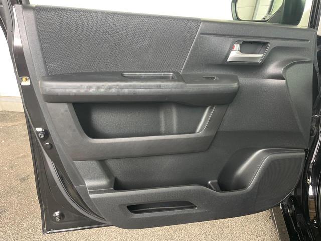 ステップワゴンスパーダ パワーエディション 純正SDナビ 禁煙車 後席モニター 両側電動スライドドア バックカメラ スマートキー HIDヘッド ビルトインETC オートライト オートエアコン 純正16インチアルミホイール CD DVD再生(35枚目)