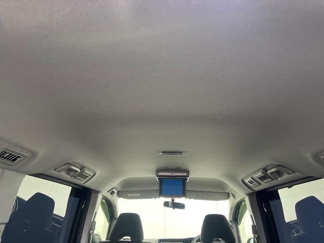 ステップワゴンスパーダ パワーエディション 純正SDナビ 禁煙車 後席モニター 両側電動スライドドア バックカメラ スマートキー HIDヘッド ビルトインETC オートライト オートエアコン 純正16インチアルミホイール CD DVD再生(40枚目)