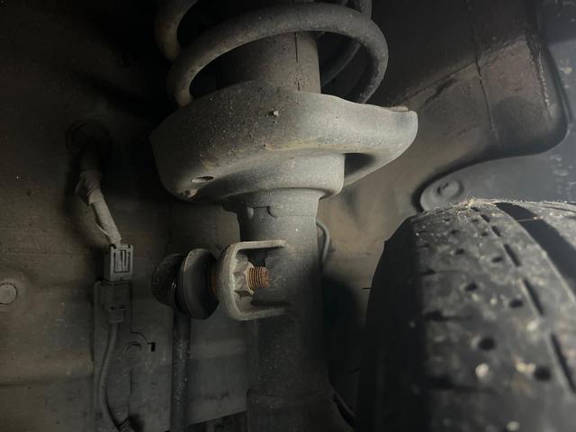 ステップワゴンスパーダ パワーエディション 純正SDナビ 禁煙車 後席モニター 両側電動スライドドア バックカメラ スマートキー HIDヘッド ビルトインETC オートライト オートエアコン 純正16インチアルミホイール CD DVD再生(45枚目)