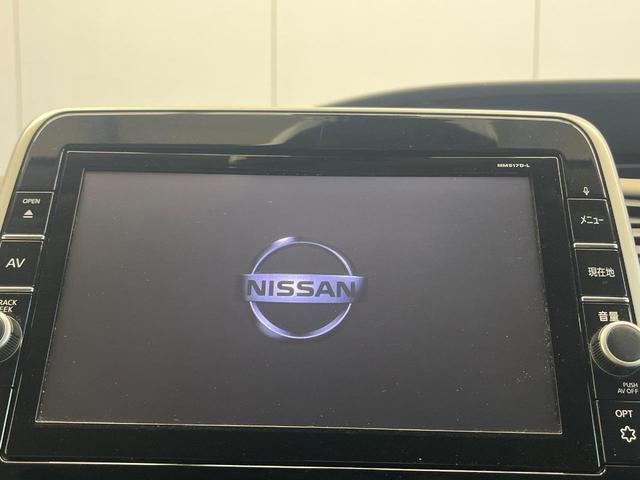 セレナ ハイウェイスター　Ｖセレクション　両側電動ドア　全周囲カメラ　衝突被害軽減システム　レーダークルーズ　禁煙車　ドラレコ　コーナーセンサー　スマートキー　ＬＥＤヘッド　ビルトインＥＴＣ　オートライト　オートエアコン（3枚目）