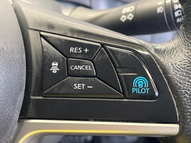 セレナ ハイウェイスター　Ｖセレクション　両側電動ドア　全周囲カメラ　衝突被害軽減システム　レーダークルーズ　禁煙車　ドラレコ　コーナーセンサー　スマートキー　ＬＥＤヘッド　ビルトインＥＴＣ　オートライト　オートエアコン（5枚目）