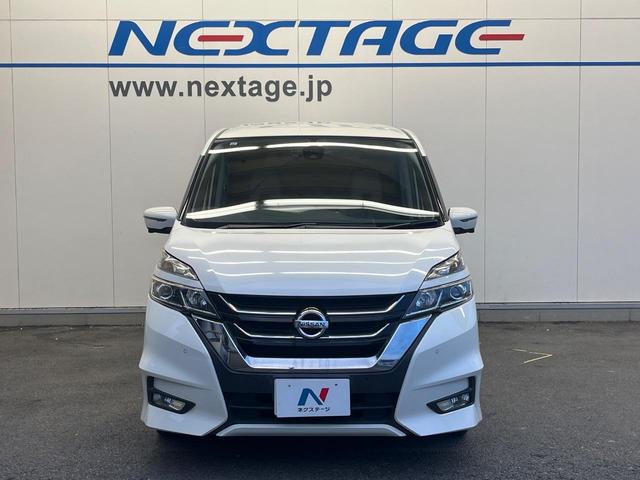 セレナ ハイウェイスター　Ｖセレクション　両側電動ドア　全周囲カメラ　衝突被害軽減システム　レーダークルーズ　禁煙車　ドラレコ　コーナーセンサー　スマートキー　ＬＥＤヘッド　ビルトインＥＴＣ　オートライト　オートエアコン（15枚目）