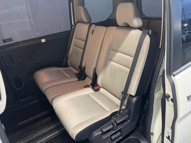 セレナ ハイウェイスター　Ｖセレクション　両側電動ドア　全周囲カメラ　衝突被害軽減システム　レーダークルーズ　禁煙車　ドラレコ　コーナーセンサー　スマートキー　ＬＥＤヘッド　ビルトインＥＴＣ　オートライト　オートエアコン（43枚目）