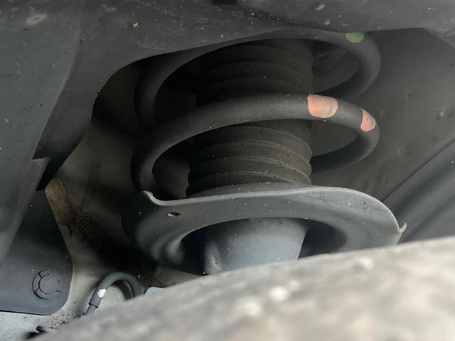 セレナ ハイウェイスター　Ｖセレクション　両側電動ドア　全周囲カメラ　衝突被害軽減システム　レーダークルーズ　禁煙車　ドラレコ　コーナーセンサー　スマートキー　ＬＥＤヘッド　ビルトインＥＴＣ　オートライト　オートエアコン（51枚目）