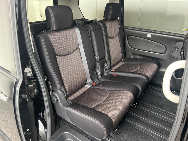 セレナ ハイウェイスターS-HVアドバンスドセーフティパック 両側電動ドア 全周囲カメラ 衝突被害軽減システム 禁煙車 コーナーセンサー スマートキー LEDヘッド ビルトインETC クルコン 車線逸脱警報 オートライト オートエアコン 純正16インチアルミ(10枚目)