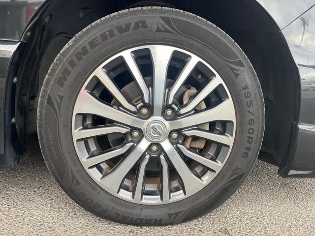 セレナ ハイウェイスターS-HVアドバンスドセーフティパック 両側電動ドア 全周囲カメラ 衝突被害軽減システム 禁煙車 コーナーセンサー スマートキー LEDヘッド ビルトインETC クルコン 車線逸脱警報 オートライト オートエアコン 純正16インチアルミ(40枚目)