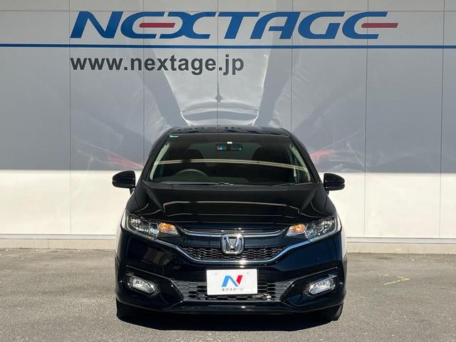 フィットハイブリッド F SDナビ バックカメラ 禁煙車 スマートキー LEDヘッド ビルトインETC オートライト オートエアコン Bluetooth CD DVD再生 フルセグ LEDフォグ(14枚目)