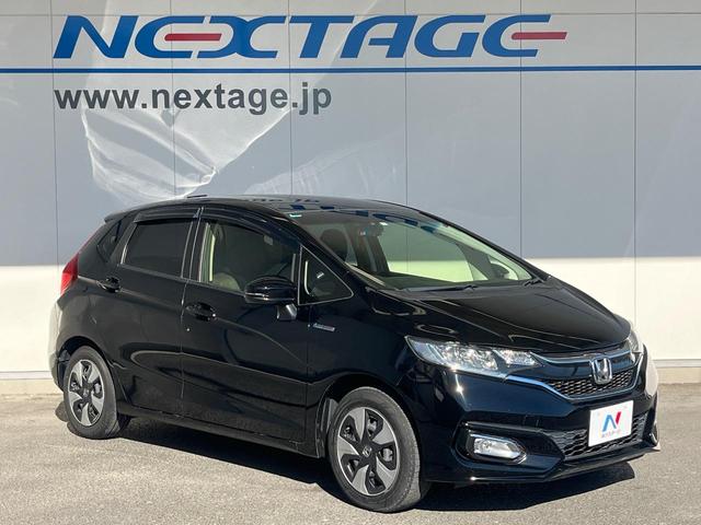 フィットハイブリッド F SDナビ バックカメラ 禁煙車 スマートキー LEDヘッド ビルトインETC オートライト オートエアコン Bluetooth CD DVD再生 フルセグ LEDフォグ(16枚目)