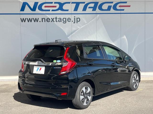 フィットハイブリッド F SDナビ バックカメラ 禁煙車 スマートキー LEDヘッド ビルトインETC オートライト オートエアコン Bluetooth CD DVD再生 フルセグ LEDフォグ(17枚目)