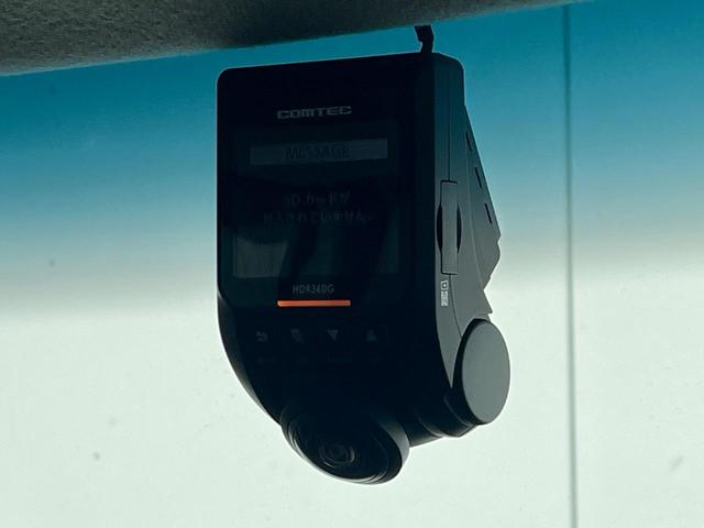 N-BOXカスタム G・Lパッケージ 電動スライドドア 純正SDナビ バックカメラ 禁煙車 スマートキー HIDヘッド ETC オートライト オートエアコン 純正14インチアルミ CD DVD再生 地デジ(6枚目)