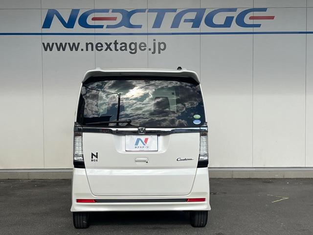 N-BOXカスタム G・Lパッケージ 電動スライドドア 純正SDナビ バックカメラ 禁煙車 スマートキー HIDヘッド ETC オートライト オートエアコン 純正14インチアルミ CD DVD再生 地デジ(15枚目)