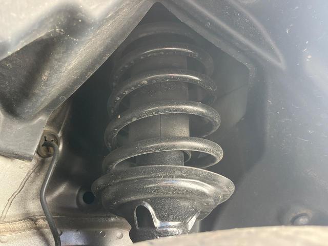 N-BOXカスタム G・Lパッケージ 電動スライドドア 純正SDナビ バックカメラ 禁煙車 スマートキー HIDヘッド ETC オートライト オートエアコン 純正14インチアルミ CD DVD再生 地デジ(20枚目)