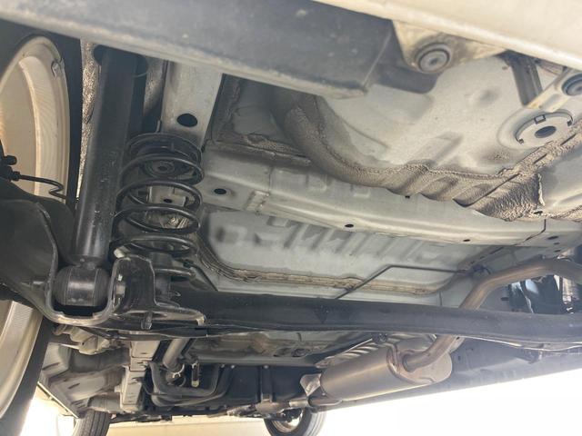 N-BOXカスタム G・Lパッケージ 電動スライドドア 純正SDナビ バックカメラ 禁煙車 スマートキー HIDヘッド ETC オートライト オートエアコン 純正14インチアルミ CD DVD再生 地デジ(22枚目)